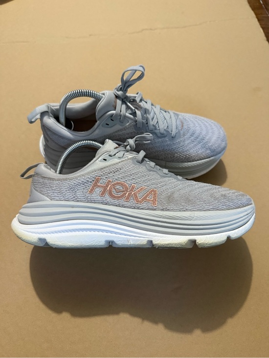 Hoka Shoes - Hoka Gaviota 5 Women's Light Gray Running Shoes with Rose Logo size 9B